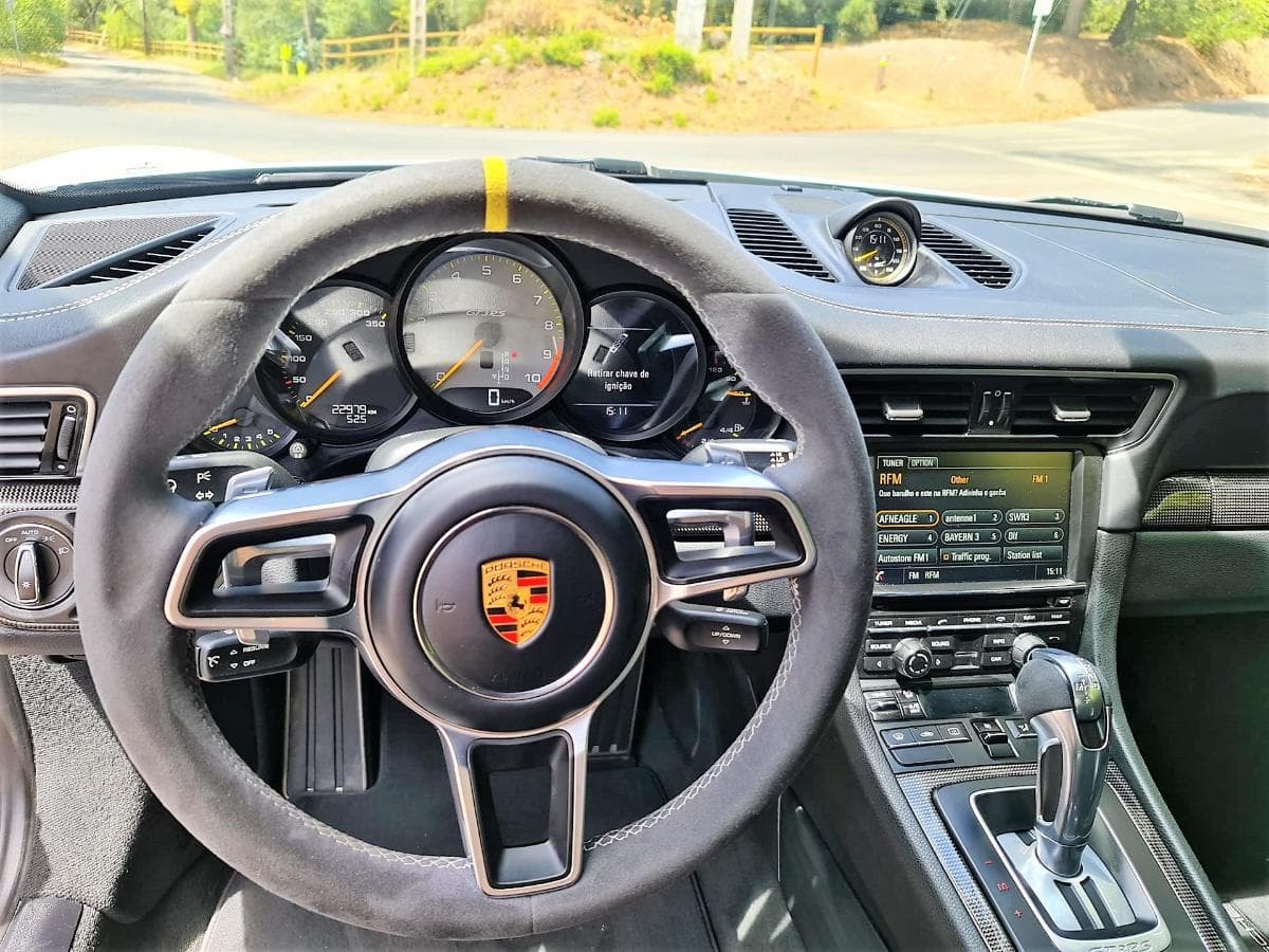 Porsche 911 GT3 RS Coupé — imagem 18