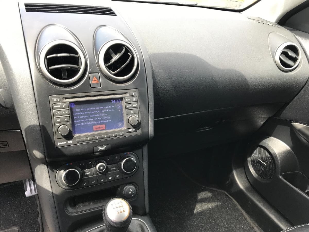 Nissan Qashqai 1.6 DCI · Ano 2013 — imagem 20
