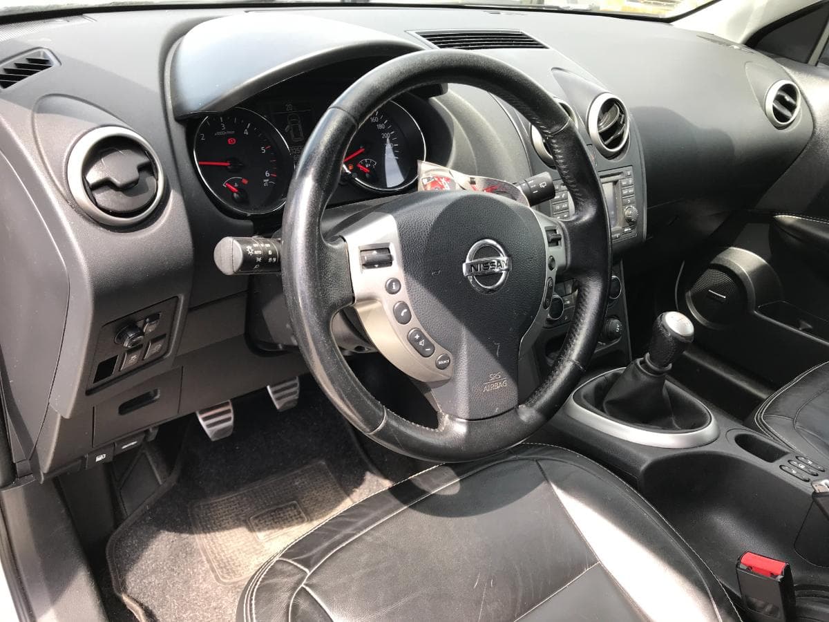 Nissan Qashqai 1.6 DCI · Ano 2013 — imagem 21