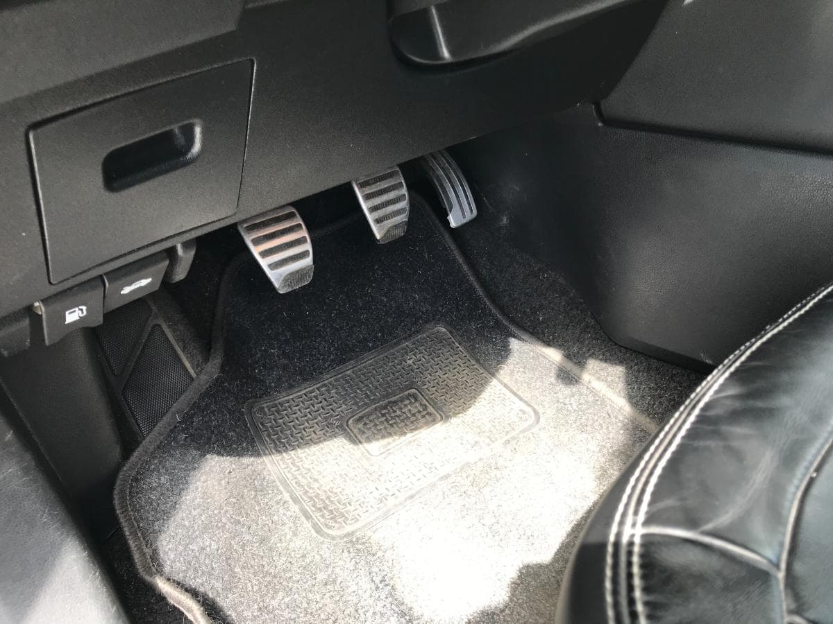 Nissan Qashqai 1.6 DCI · Ano 2013 — imagem 23
