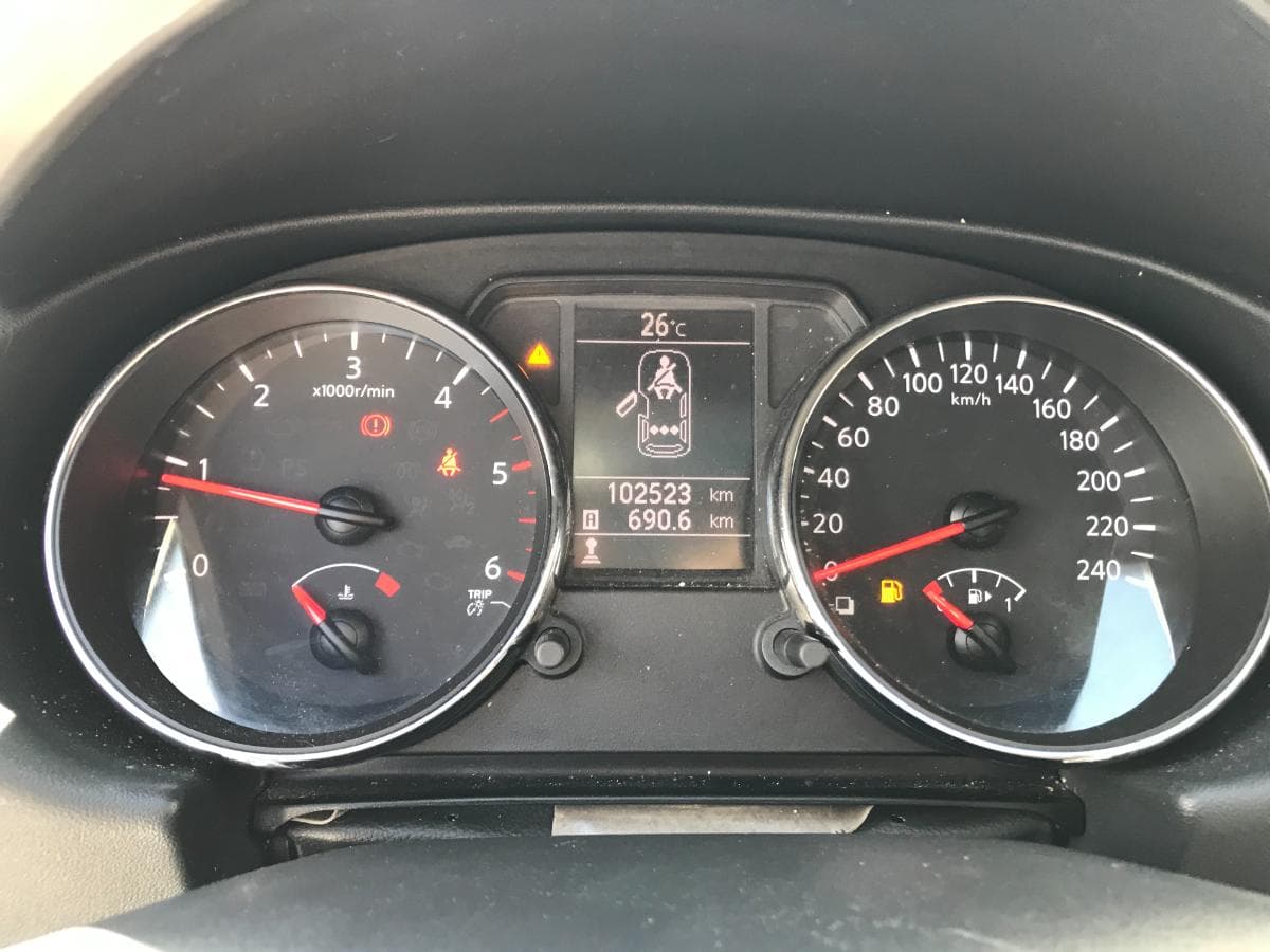 Nissan Qashqai 1.6 DCI · Ano 2013 — imagem 25
