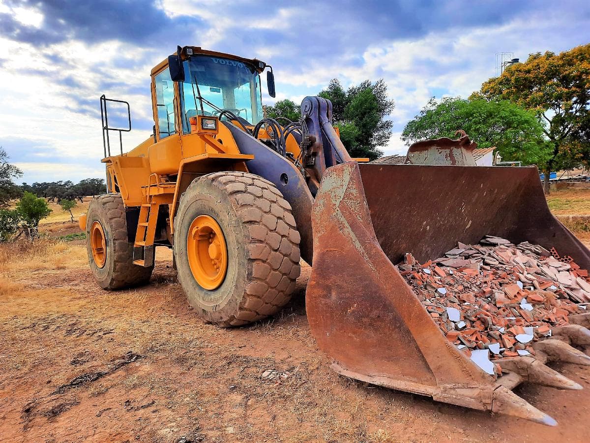 ESPANHA · Pala Volvo L180E — imagem 2