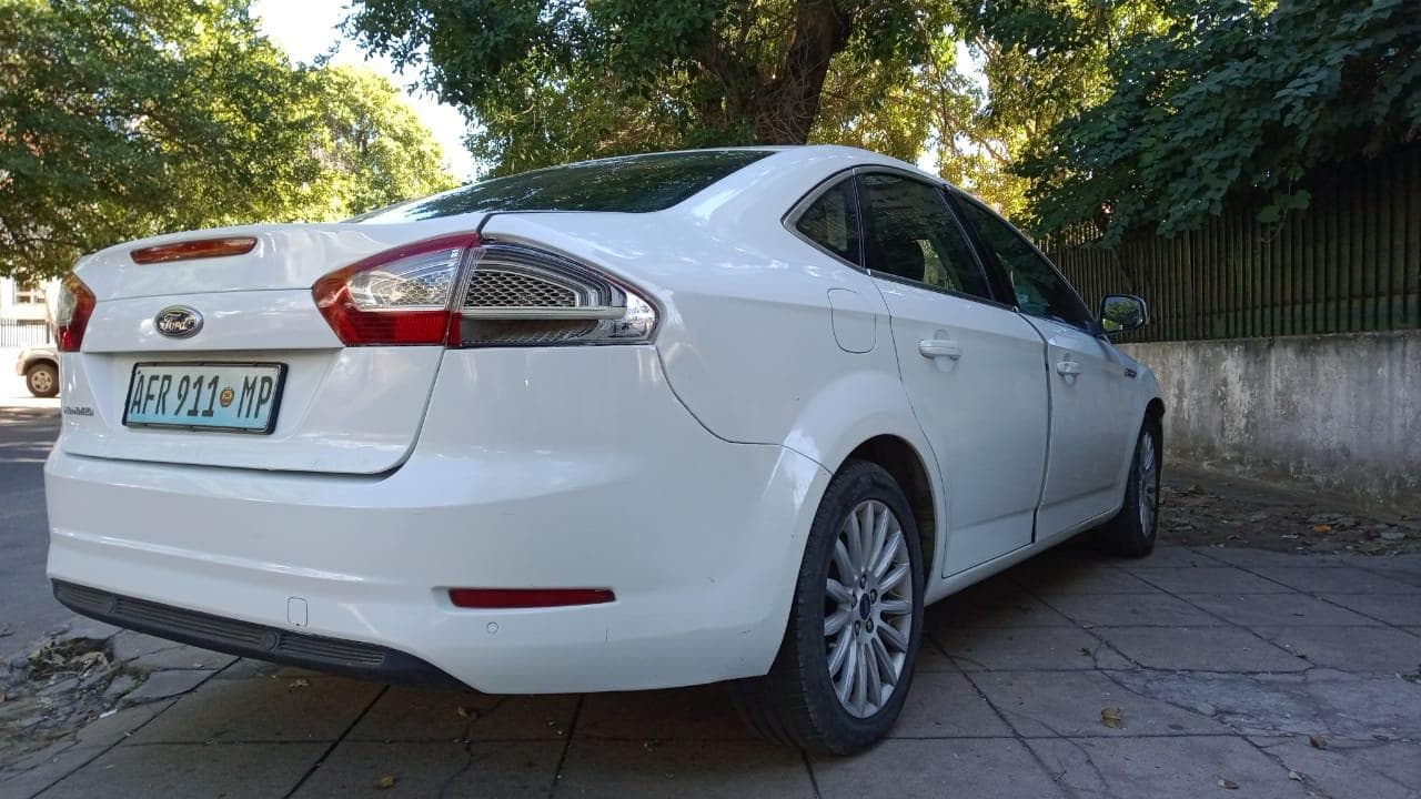 Ford Mondeo · — imagem 5