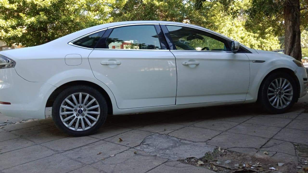 Ford Mondeo · — imagem 2