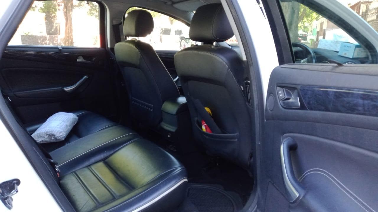 Ford Mondeo · — imagem 13