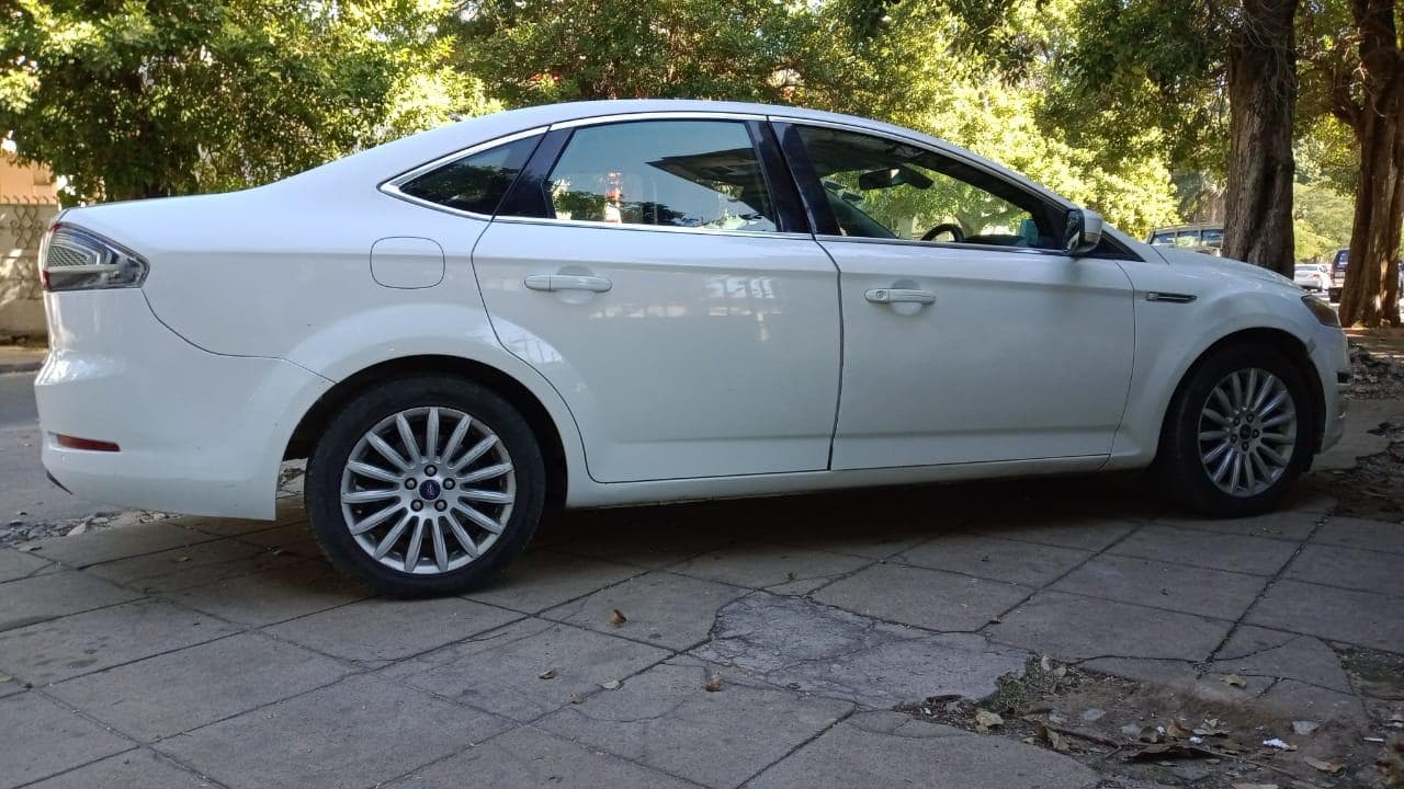 Ford Mondeo · — imagem 20