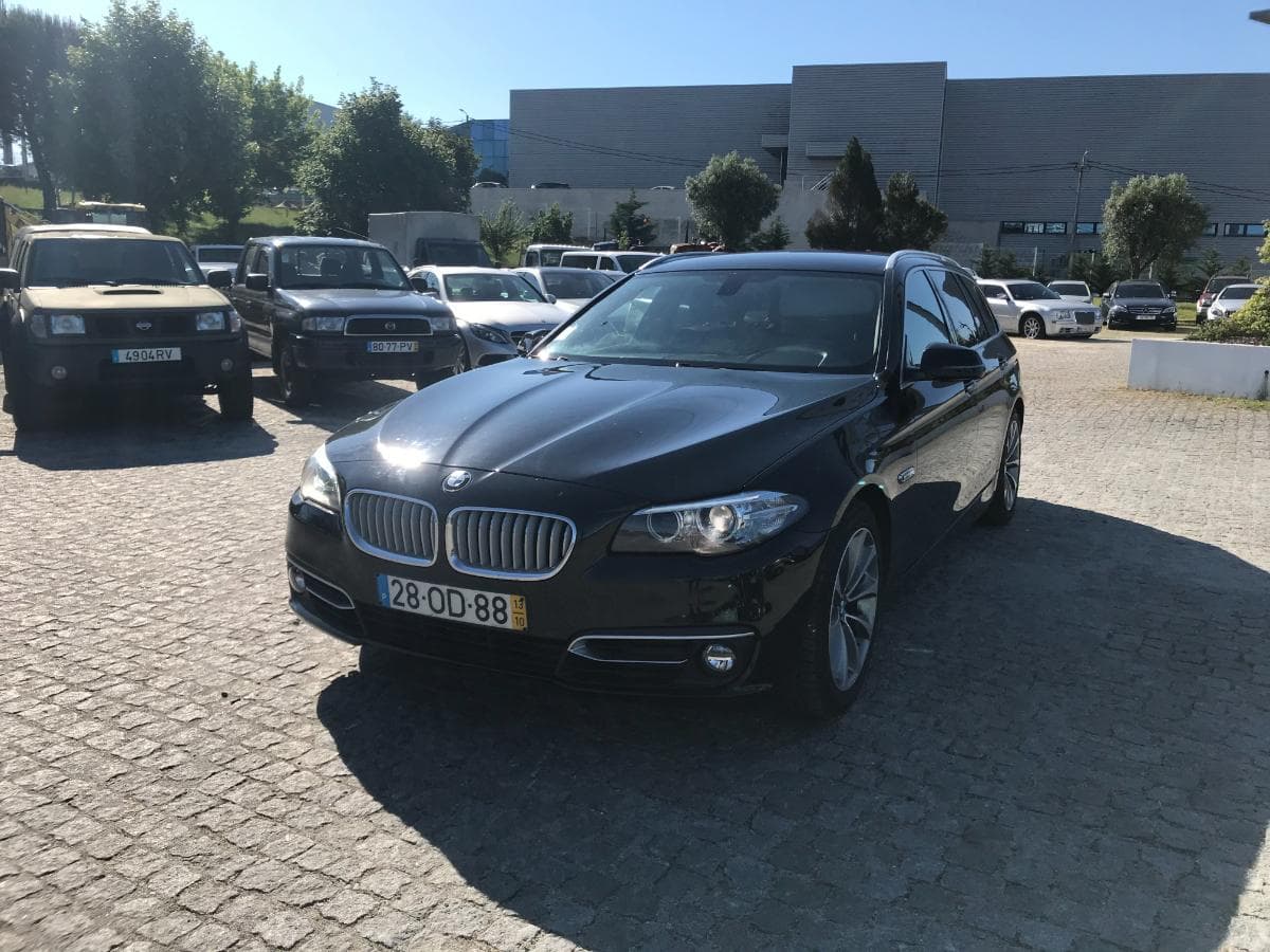 BMW 525D Touring · Ano 2013 — imagem 3