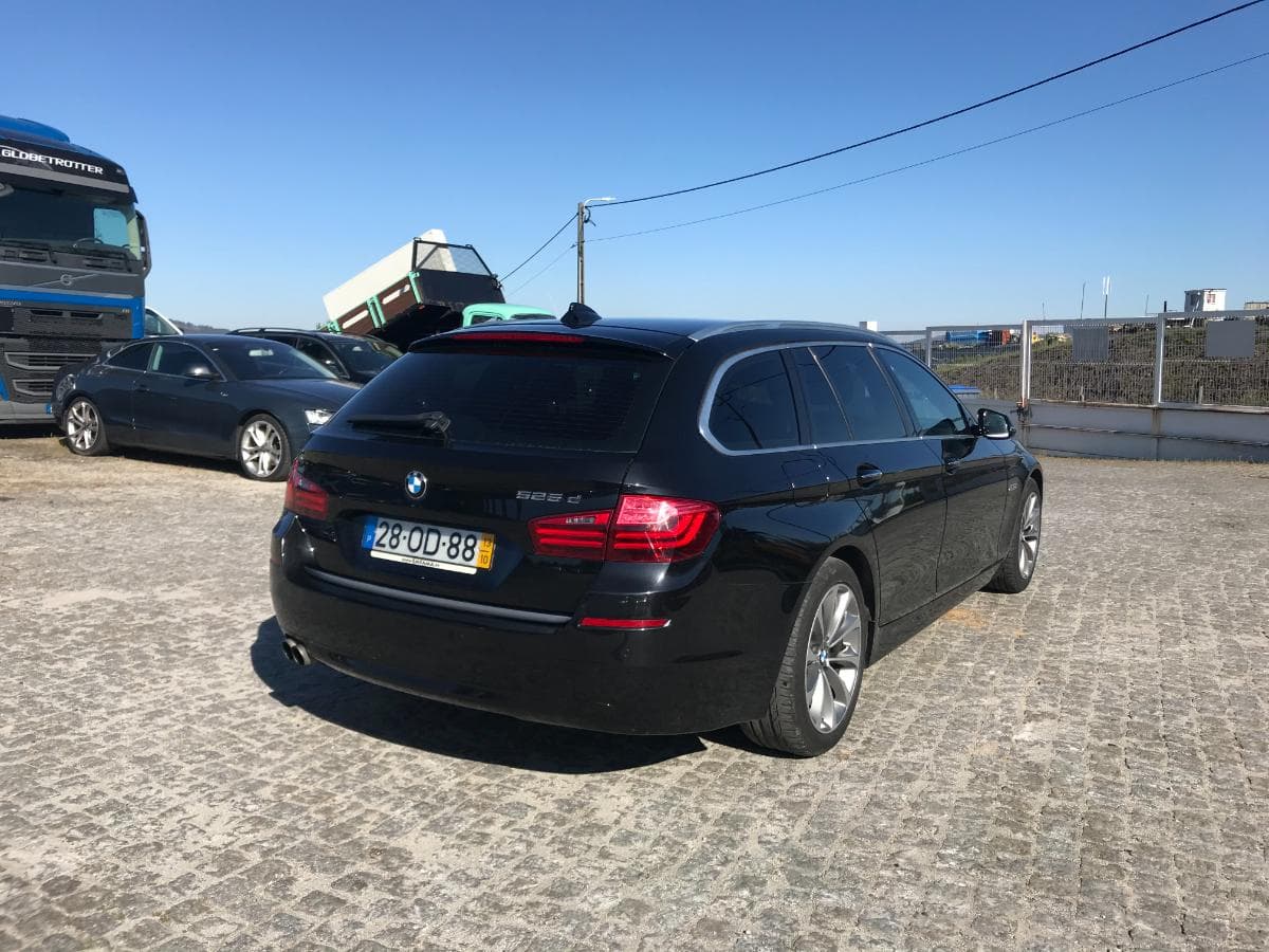 BMW 525D Touring · Ano 2013 — imagem 4