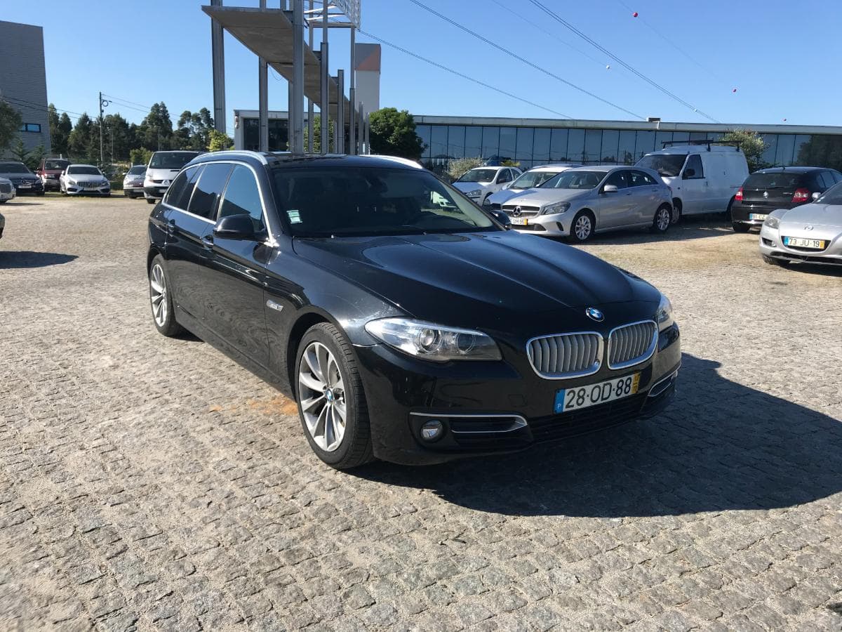BMW 525D Touring · Ano 2013 — imagem 1