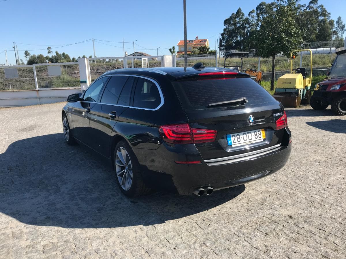 BMW 525D Touring · Ano 2013 — imagem 6