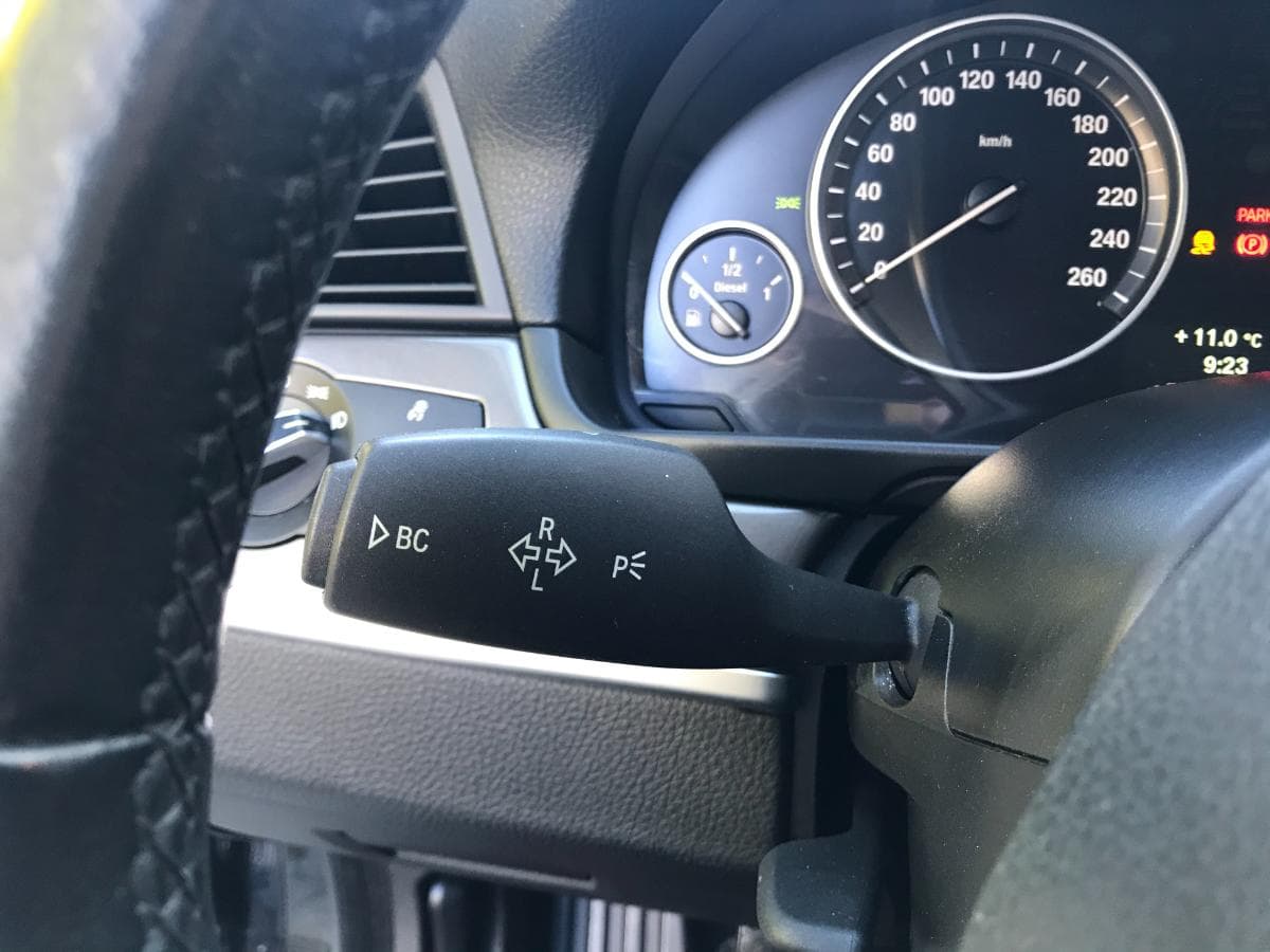 BMW 525D Touring · Ano 2013 — imagem 18