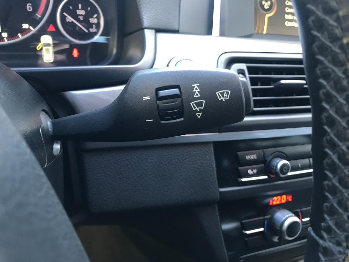 BMW 525D Touring · Ano 2013 — imagem 26