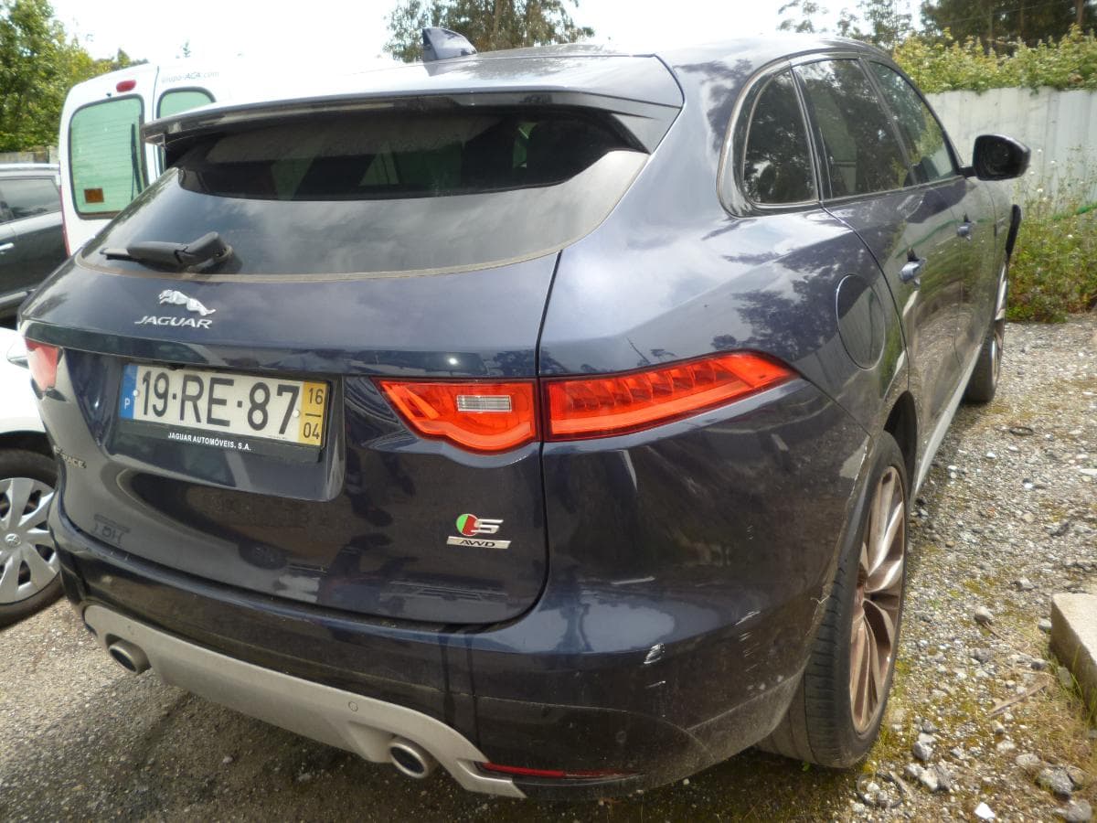 JAGUAR F-PACE — imagem 7