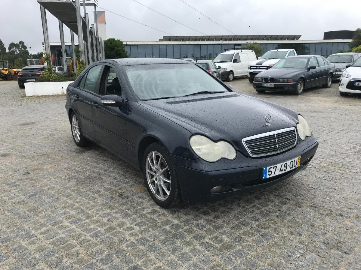 Mercedes-Benz C200 Kompressor · Ano 2000 — imagem 1