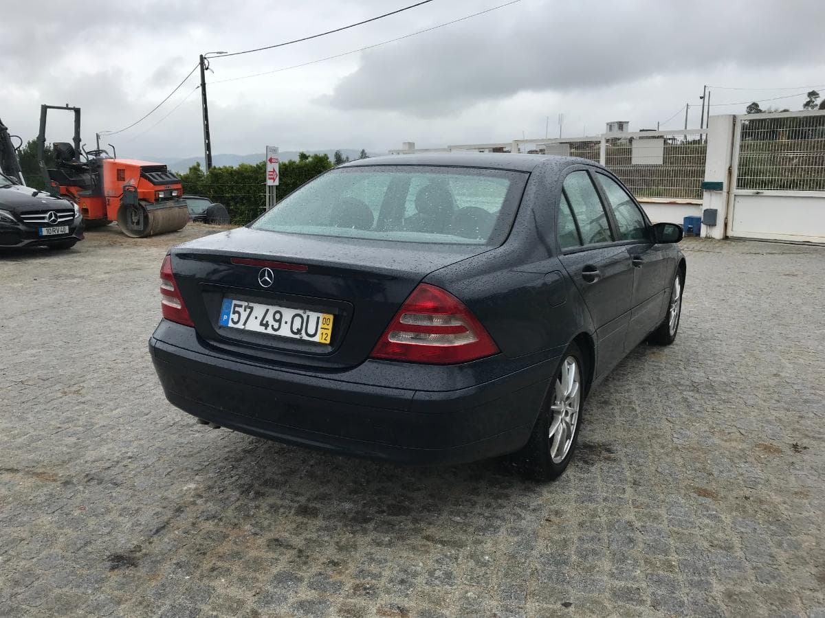 Mercedes-Benz C200 Kompressor · Ano 2000 — imagem 6