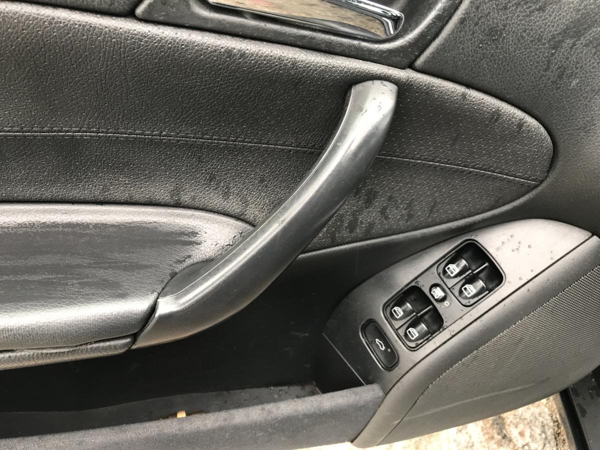 Mercedes-Benz C200 Kompressor · Ano 2000 — imagem 17