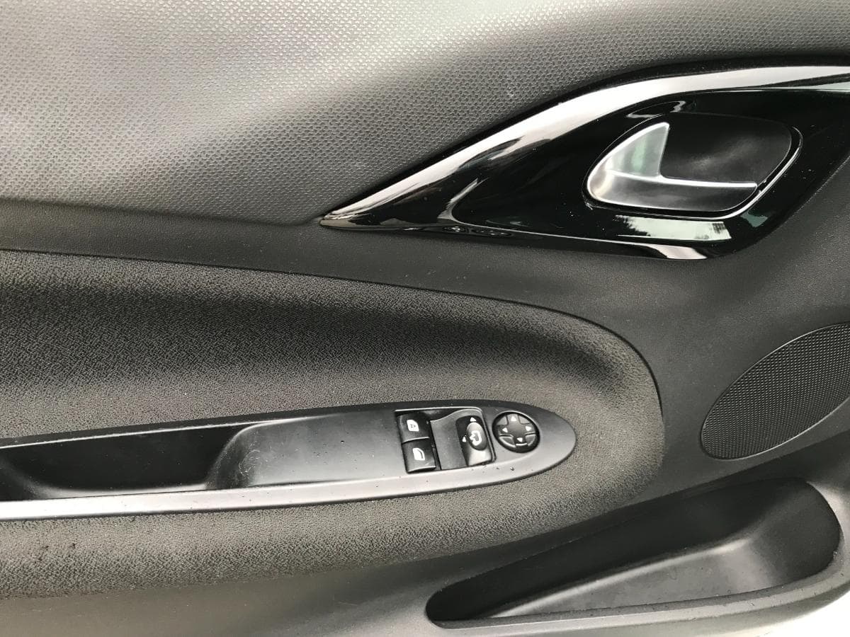 Citroën DS3 · Ano 2012 — imagem 18