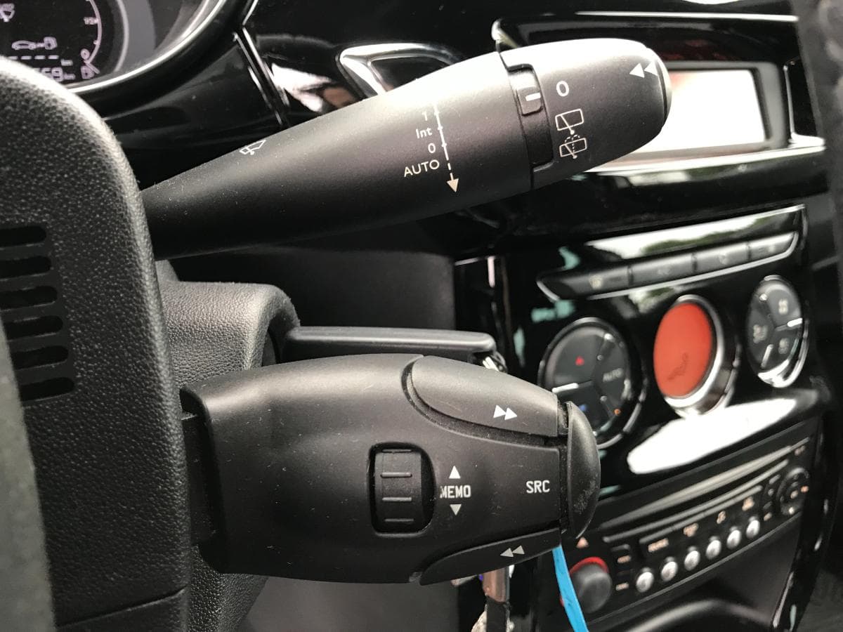 Citroën DS3 · Ano 2012 — imagem 22