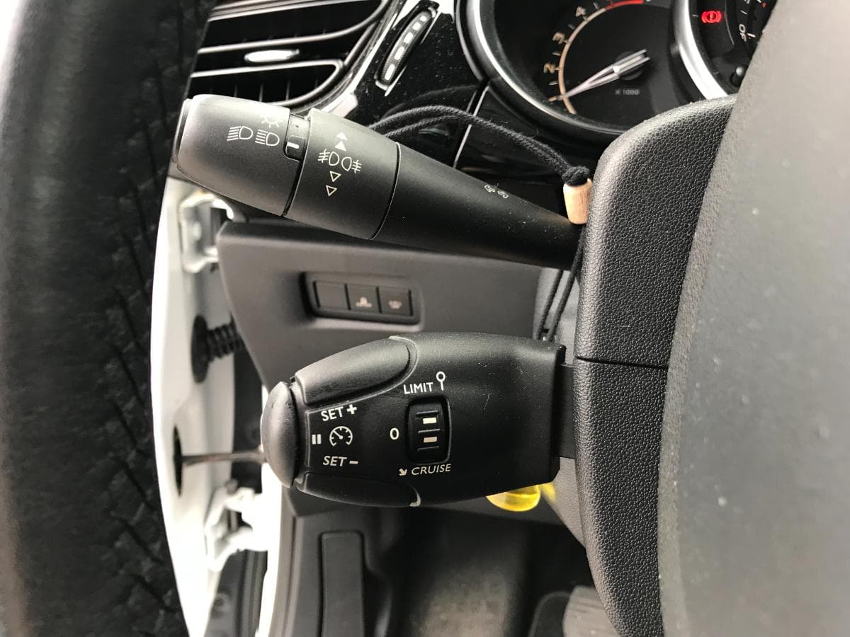 Citroën DS3 · Ano 2012 — imagem 24
