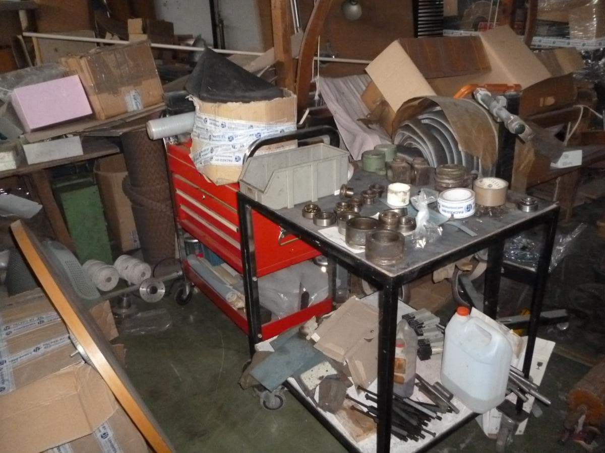 Equipamiento de Oficina + Varios — imagen 23