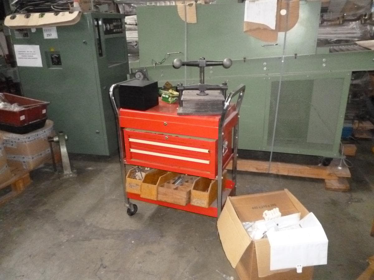 Equipamiento de Oficina + Varios — imagen 24