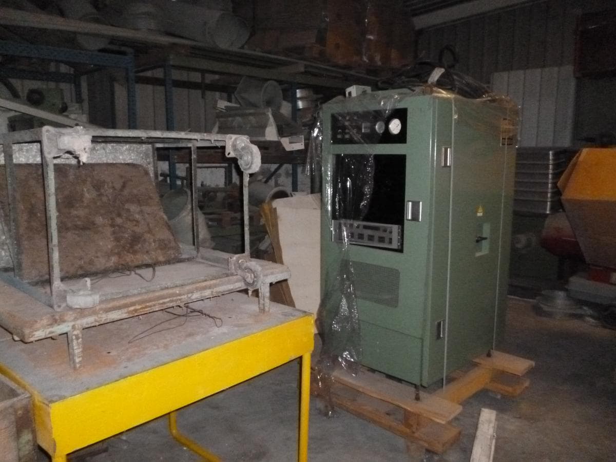 Equipamiento de Oficina + Varios — imagen 31