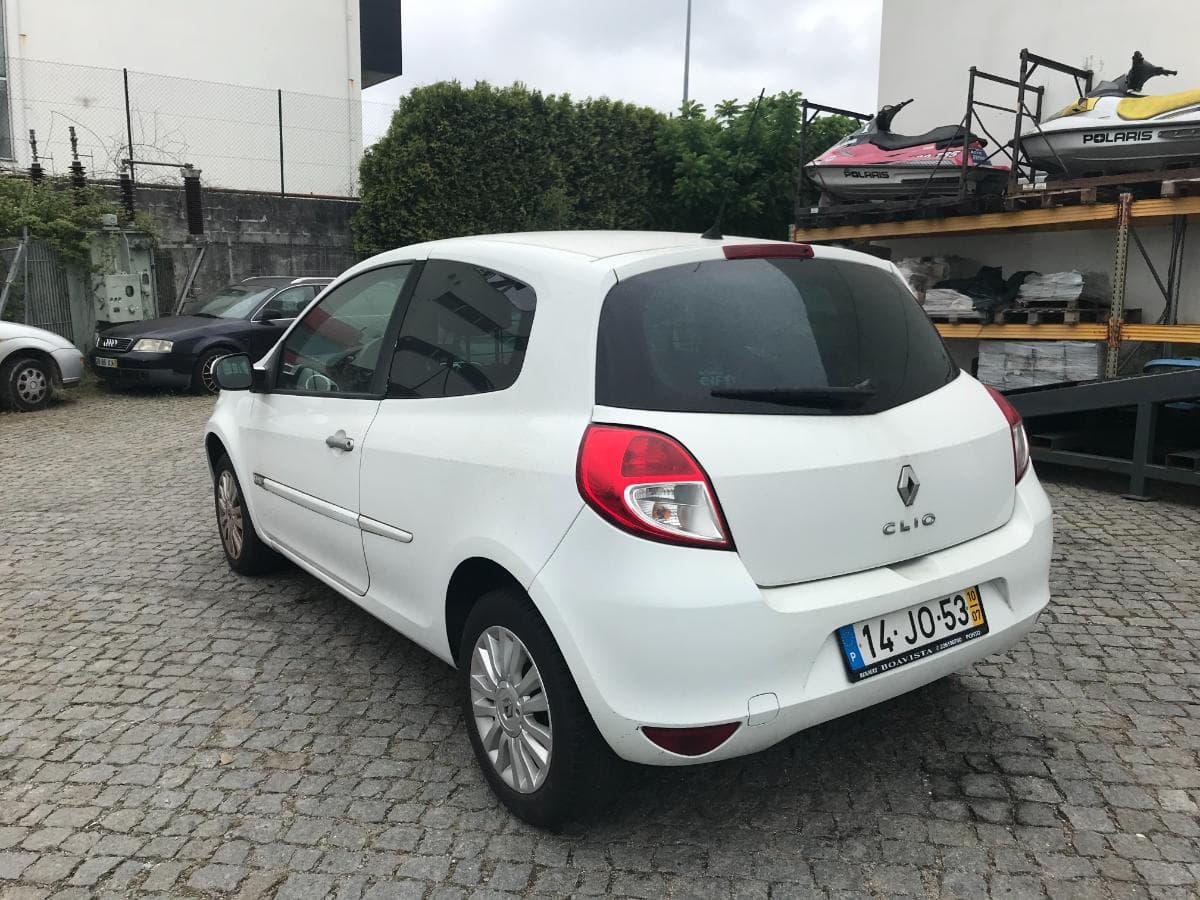Renault Clio 1.5 DCI — imagem 6