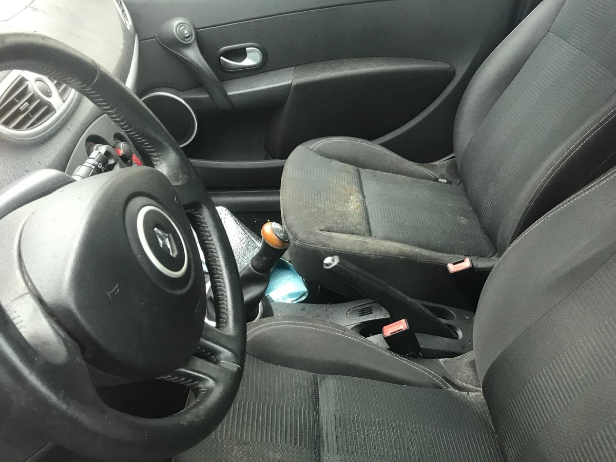 Renault Clio 1.5 DCI — imagem 11
