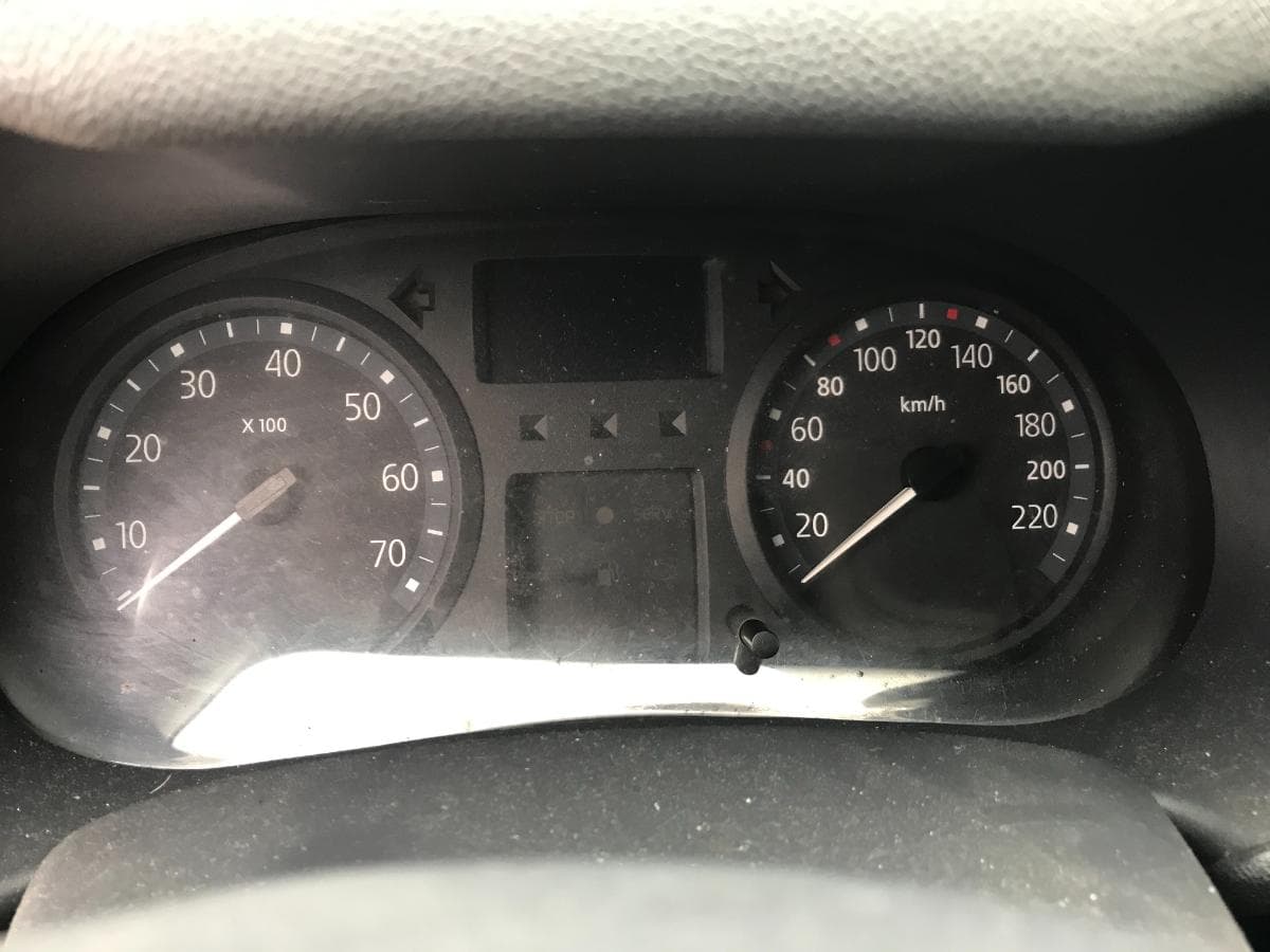 Renault Clio 1.5 DCI — image 16