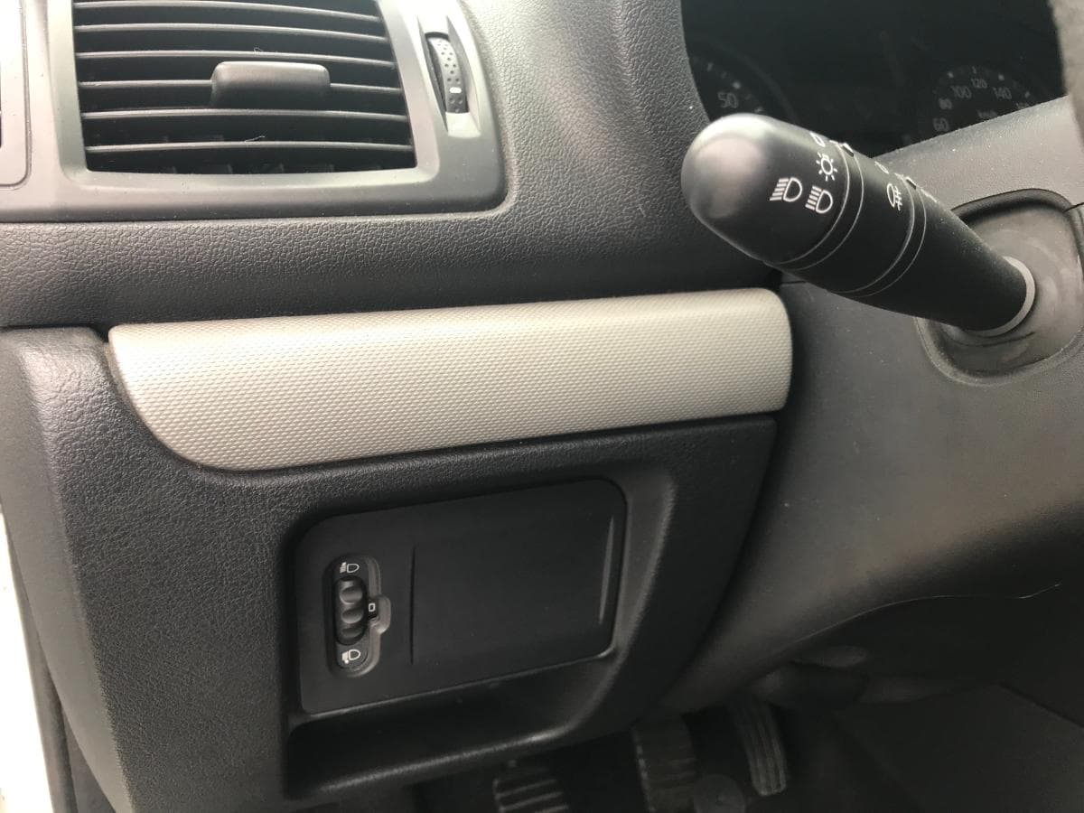 Renault Clio 1.5 DCI — image 18