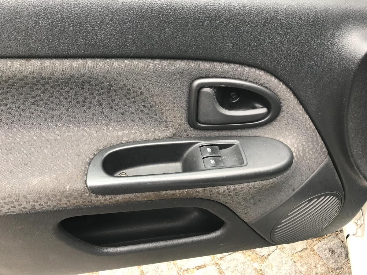 Renault Clio 1.5 DCI — image 22