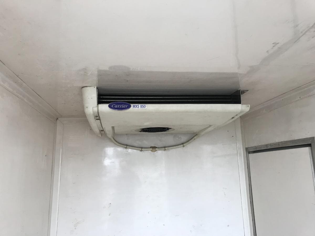 Renault Trafic 2.0 DCI — image 15