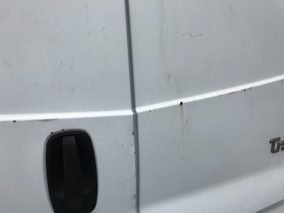Renault Trafic 2.0 DCI — image 9