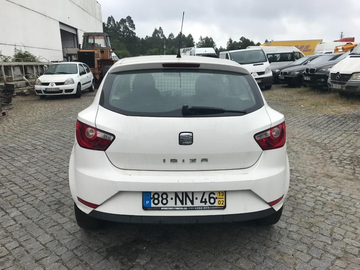 Seat Ibiza 1.6 TDI · Paredes — image 5
