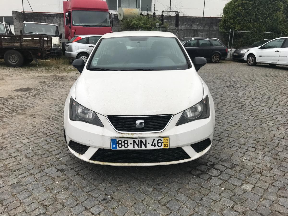 Seat Ibiza 1.6 TDI · Paredes — image 2