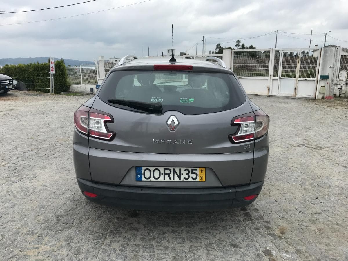 Renault Mégane 1.5 DCI · Ano 2011 — imagem 5