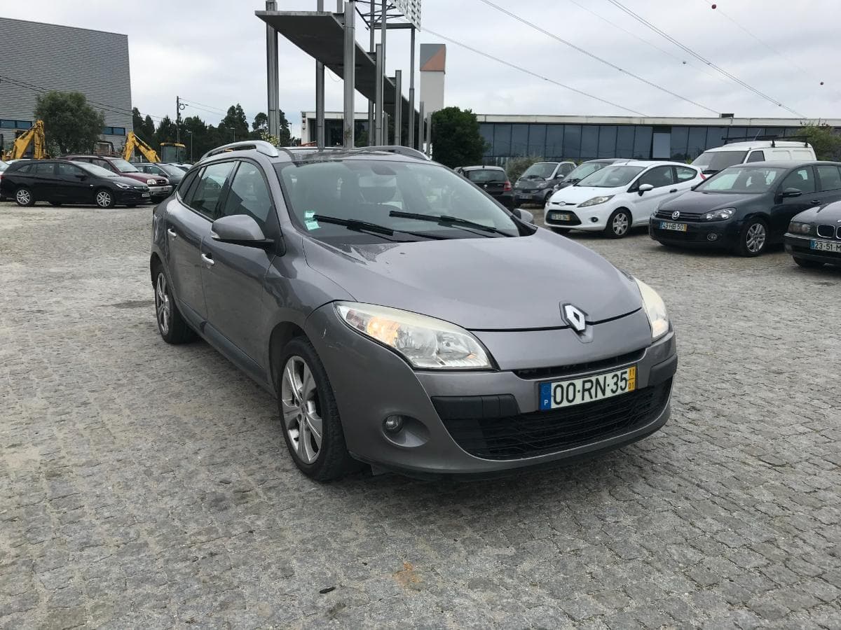 Renault Mégane 1.5 DCI · Ano 2011 — imagem 1