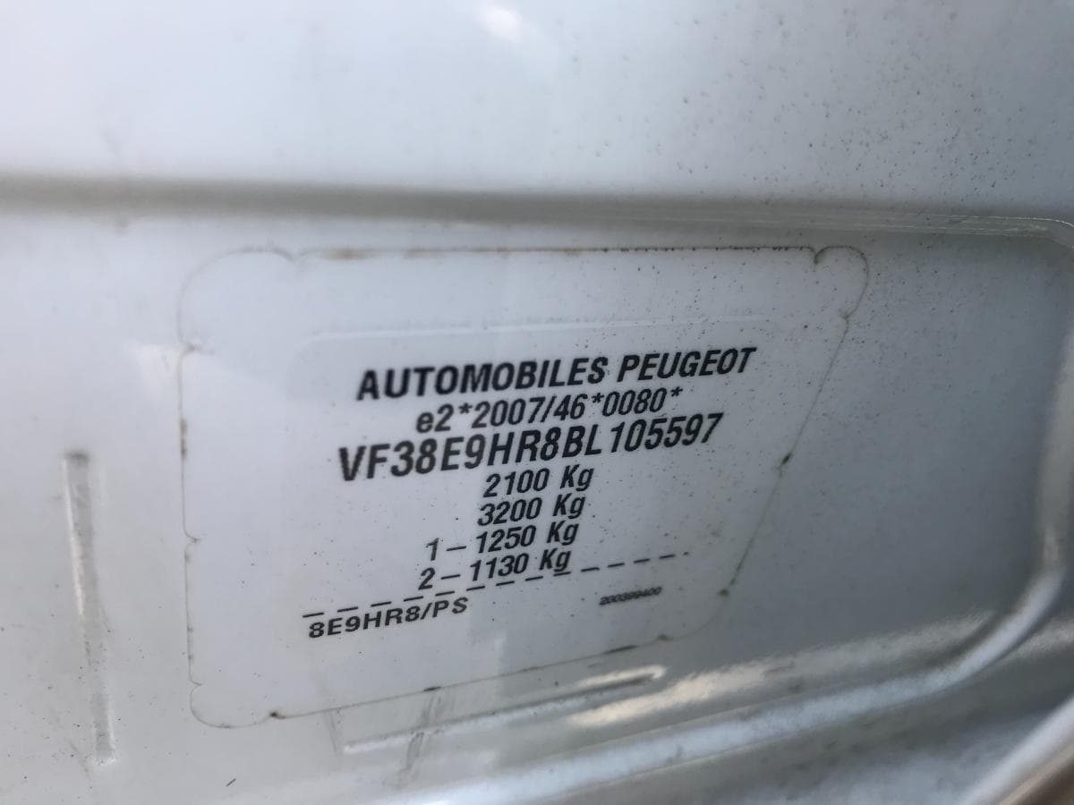 Peugeot 508 SW 1.6 HDI · Ano 2012 — image 15