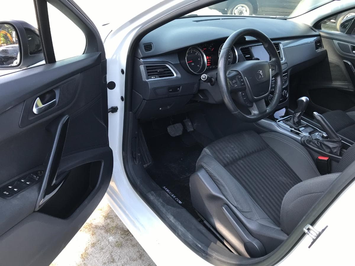 Peugeot 508 SW 1.6 HDI · Ano 2012 — image 17