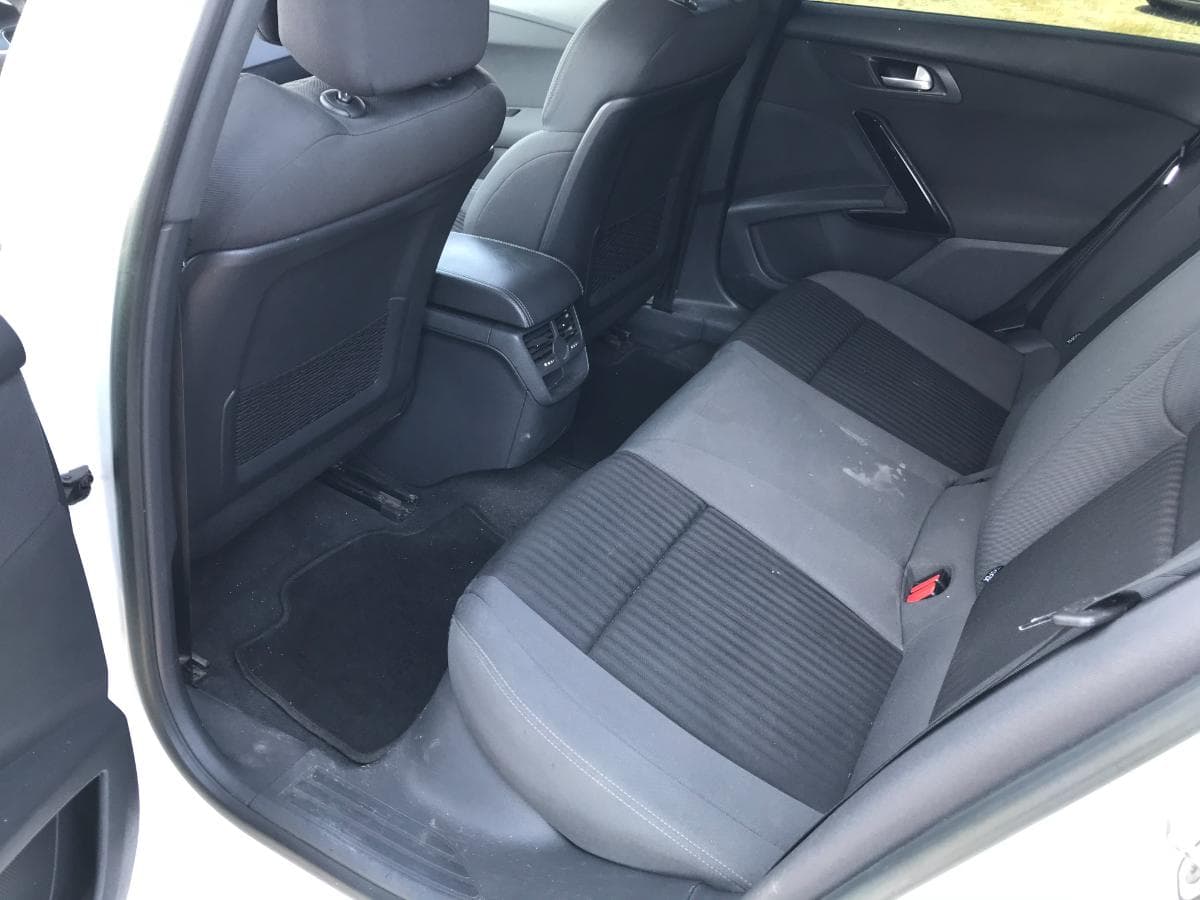 Peugeot 508 SW 1.6 HDI · Ano 2012 — image 23