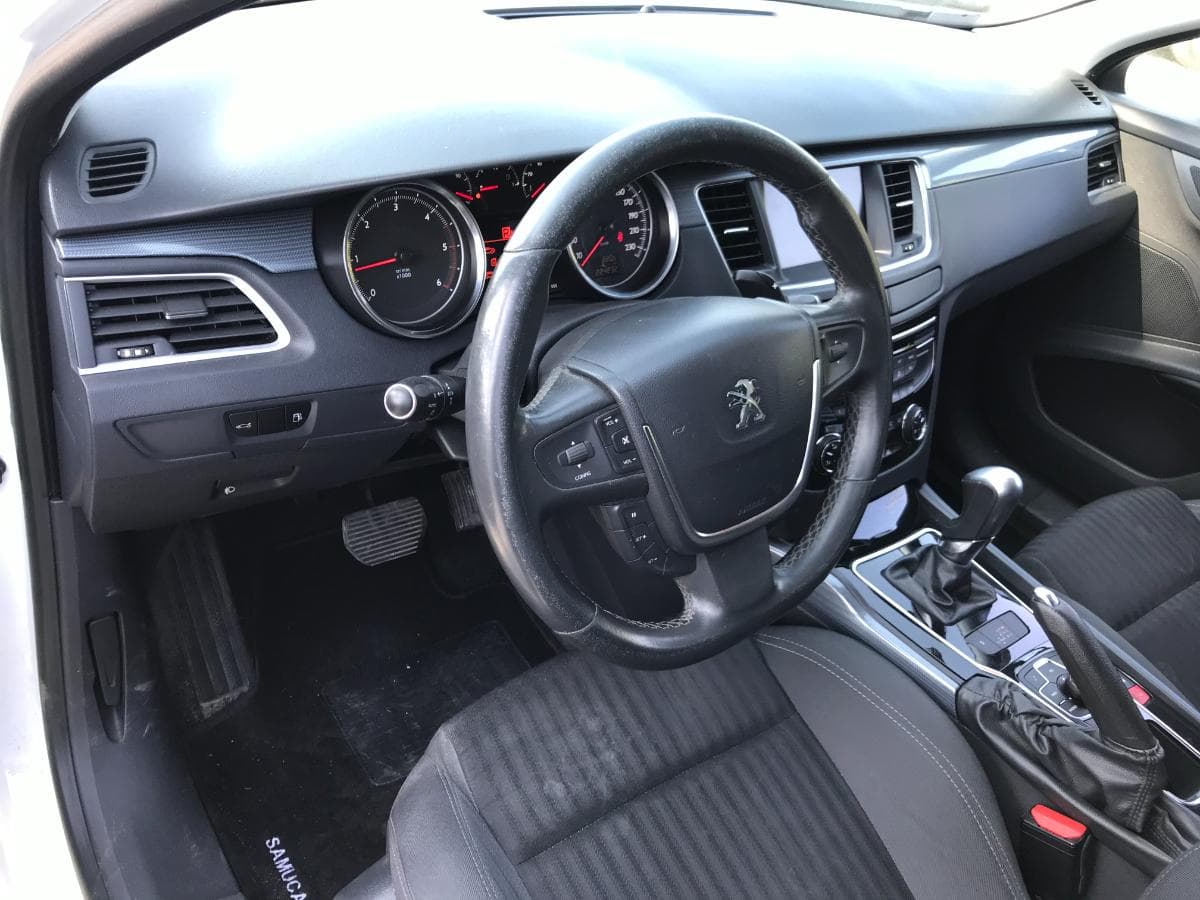 Peugeot 508 SW 1.6 HDI · Ano 2012 — image 24