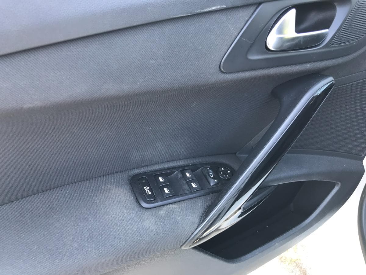Peugeot 508 SW 1.6 HDI · Ano 2012 — image 28