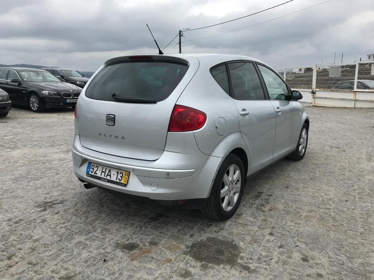 Seat Altea 1.9 TDI · Ano 2008 — image 4