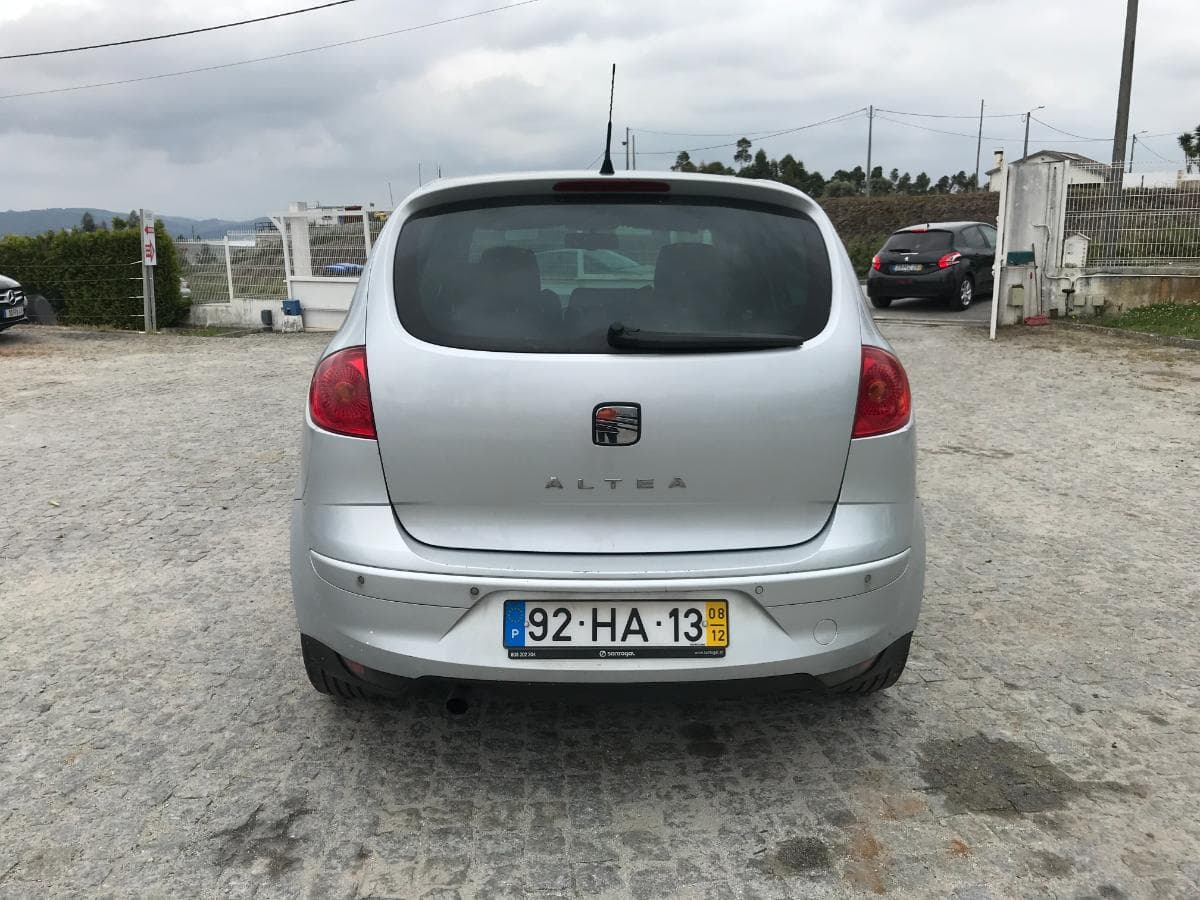 Seat Altea 1.9 TDI · Ano 2008 — image 5