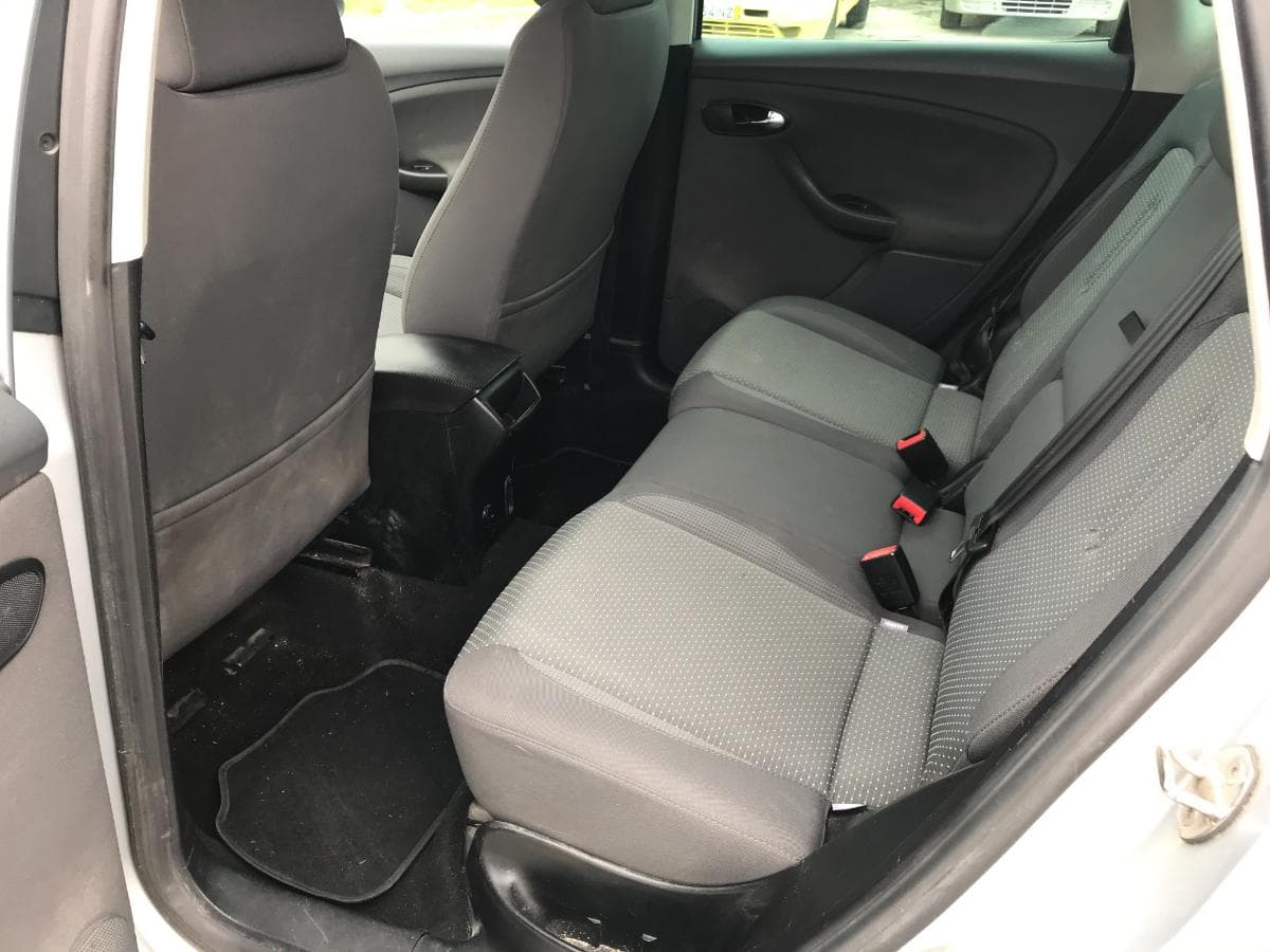 Seat Altea 1.9 TDI · Ano 2008 — image 15