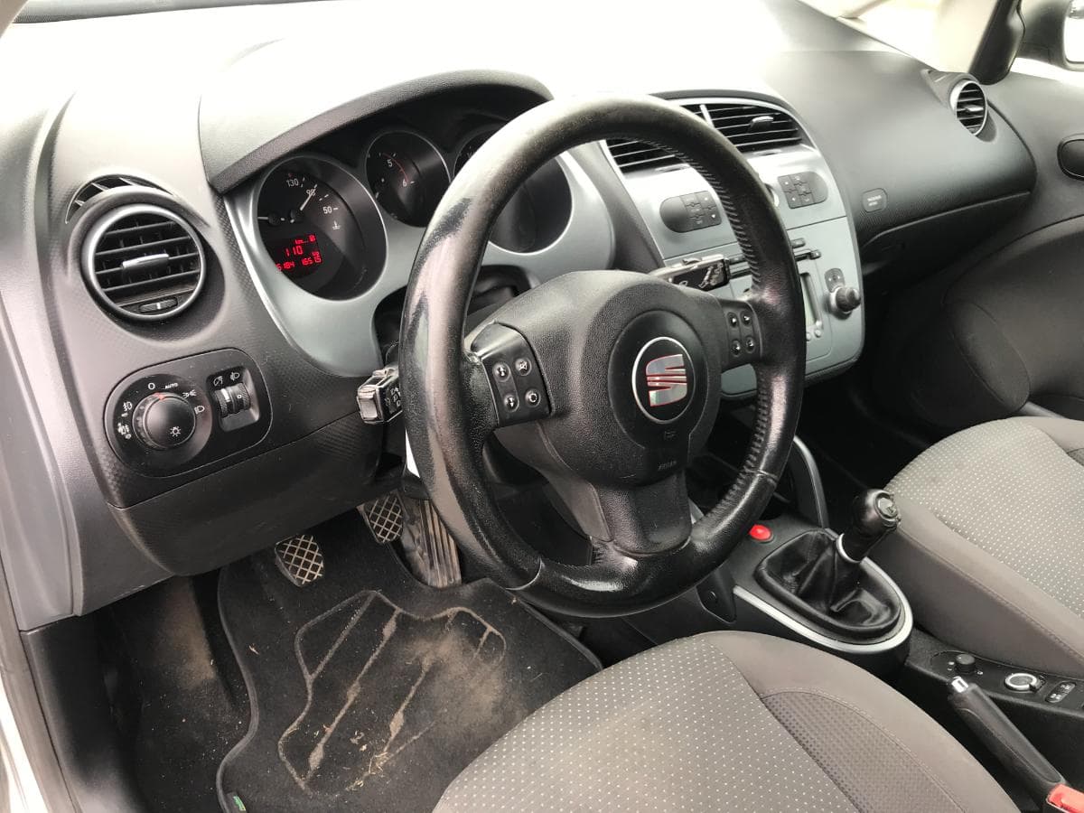 Seat Altea 1.9 TDI · Ano 2008 — image 19