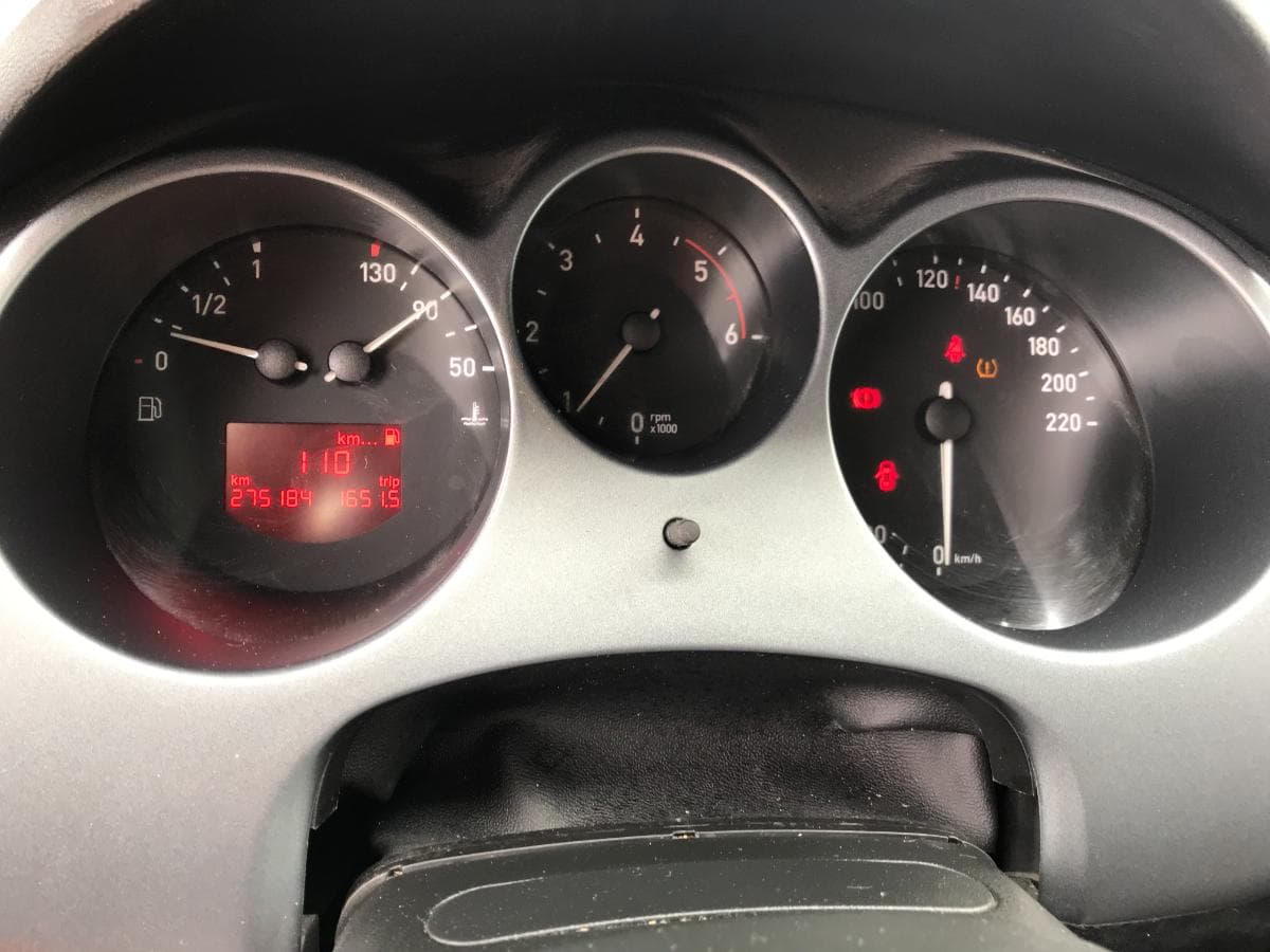 Seat Altea 1.9 TDI · Ano 2008 — image 27
