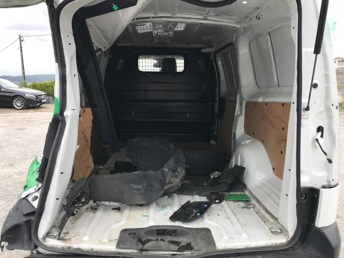 Toyota Proace 2.0D · Ano 2018 — image 7