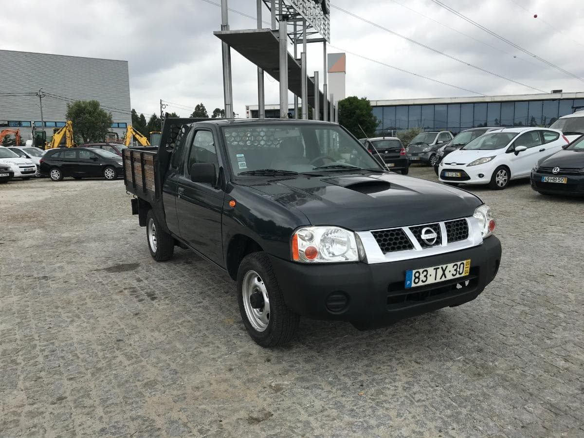 Nissan Pick Up 2.5 Di · Ano 2003 — imagem 1