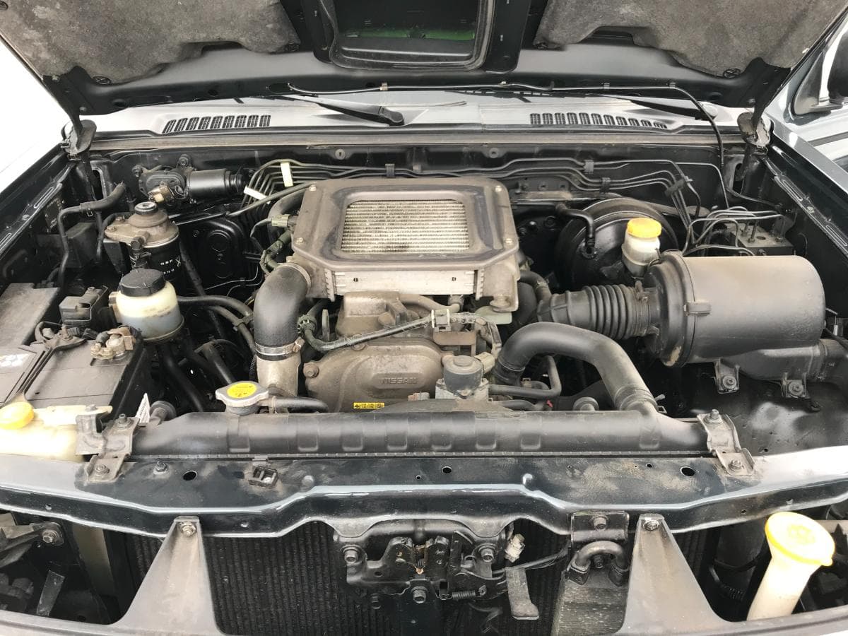 Nissan Pick Up 2.5 Di · Ano 2003 — imagem 10